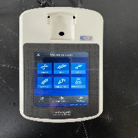 Invitrogen Qubit 4 Fluorometer image 2